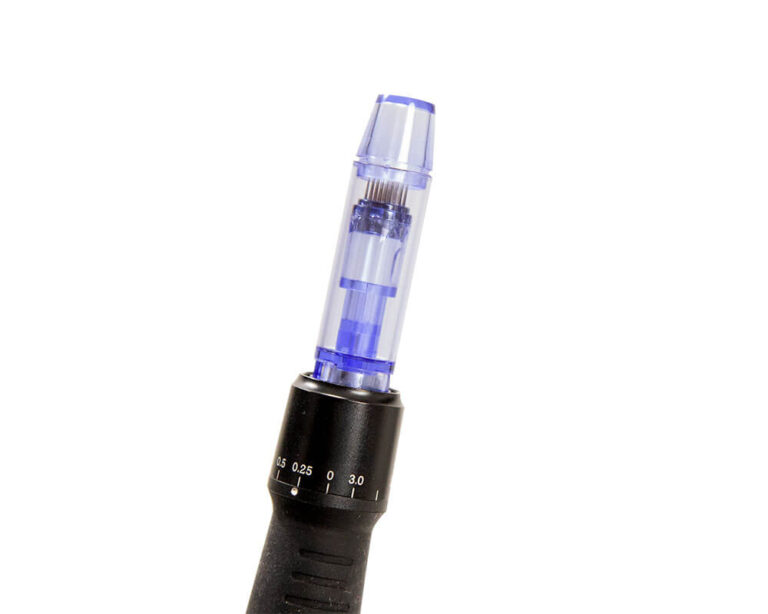 dermapen-aparat-za-microneedling-tretmane-lica-i-tela-v-pen-pro-3-1